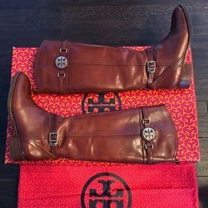 Tory Burch US 6M Leather Riding Boot